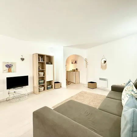 Out - T1 Oura Apartment Albufeira